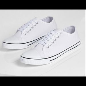Women’s Canvas White Sneakers Shoes
